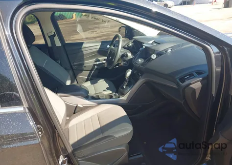 2015 Ford Escape Se из США, поврежденный, VIN 1FMCU9GX1FUA71973